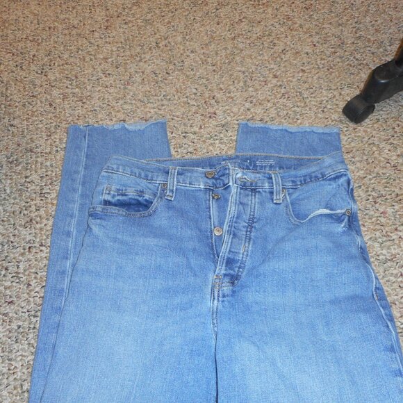 OLD NAVY women's button fly jeans, nice jeans, Tall, sz 8  blue jeans - Picture 7 of 12